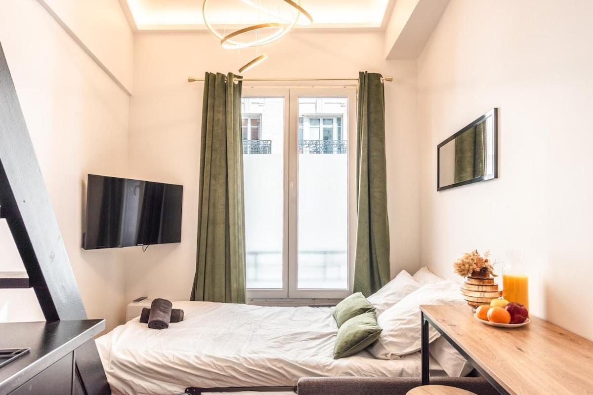 Apartment Elegant Esprit Loft Avec Ac Paris